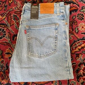 Levi’s Ribcage Straight Jean - size 29